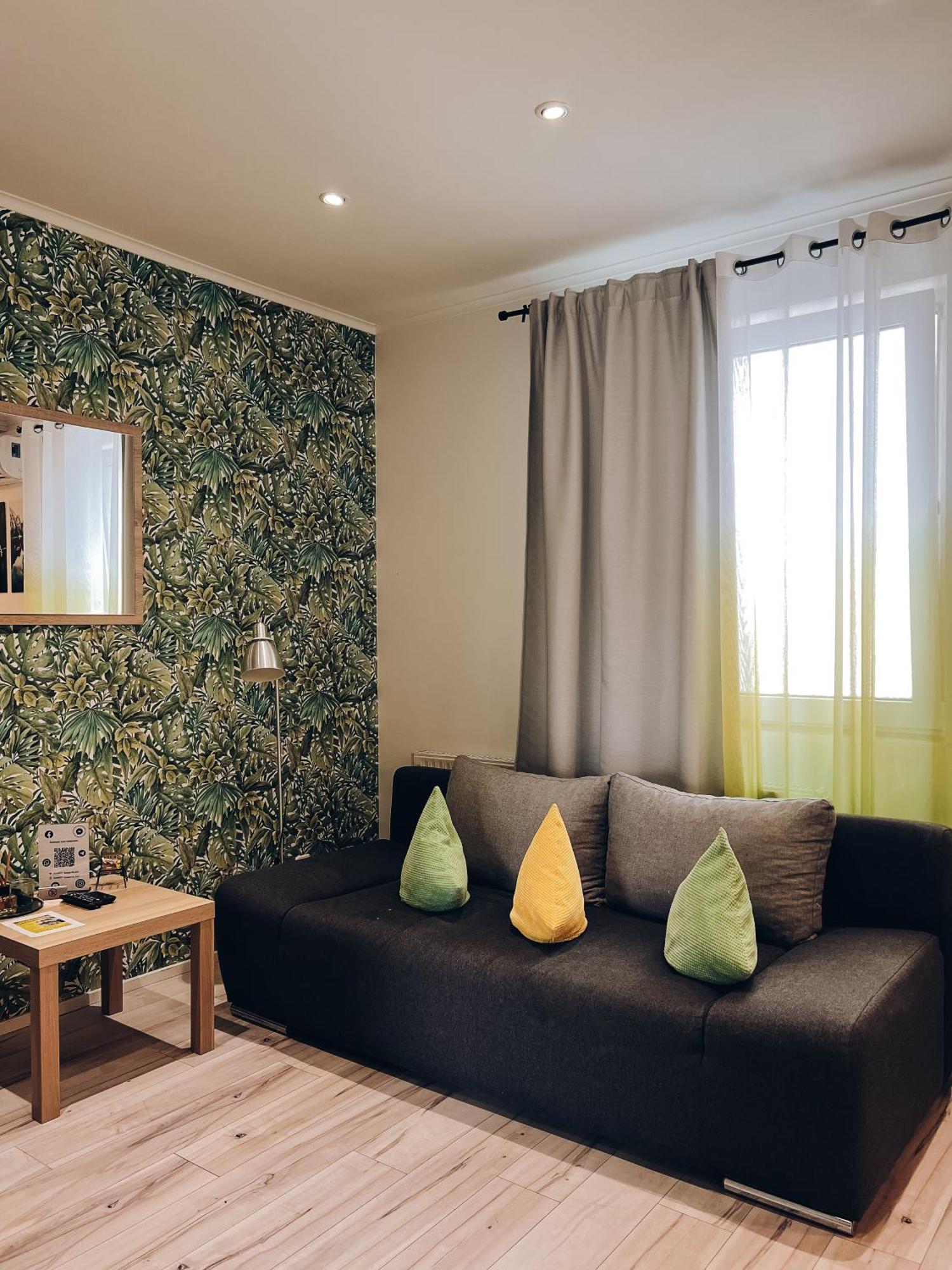 Neuwertiges Apartment Mit Kostenlose Privatparkplatz Auch Fuer Transporter Geeignet R1 Freiberg am Neckar Exterior foto